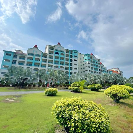 Anylodge Waterfront Marina Island Pangkor Lumut Extérieur photo