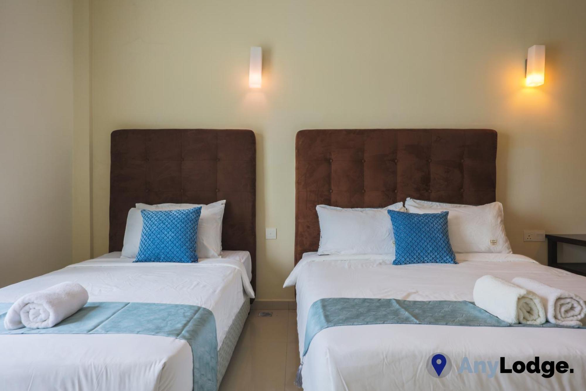 Anylodge Waterfront Marina Island Pangkor Lumut Extérieur photo