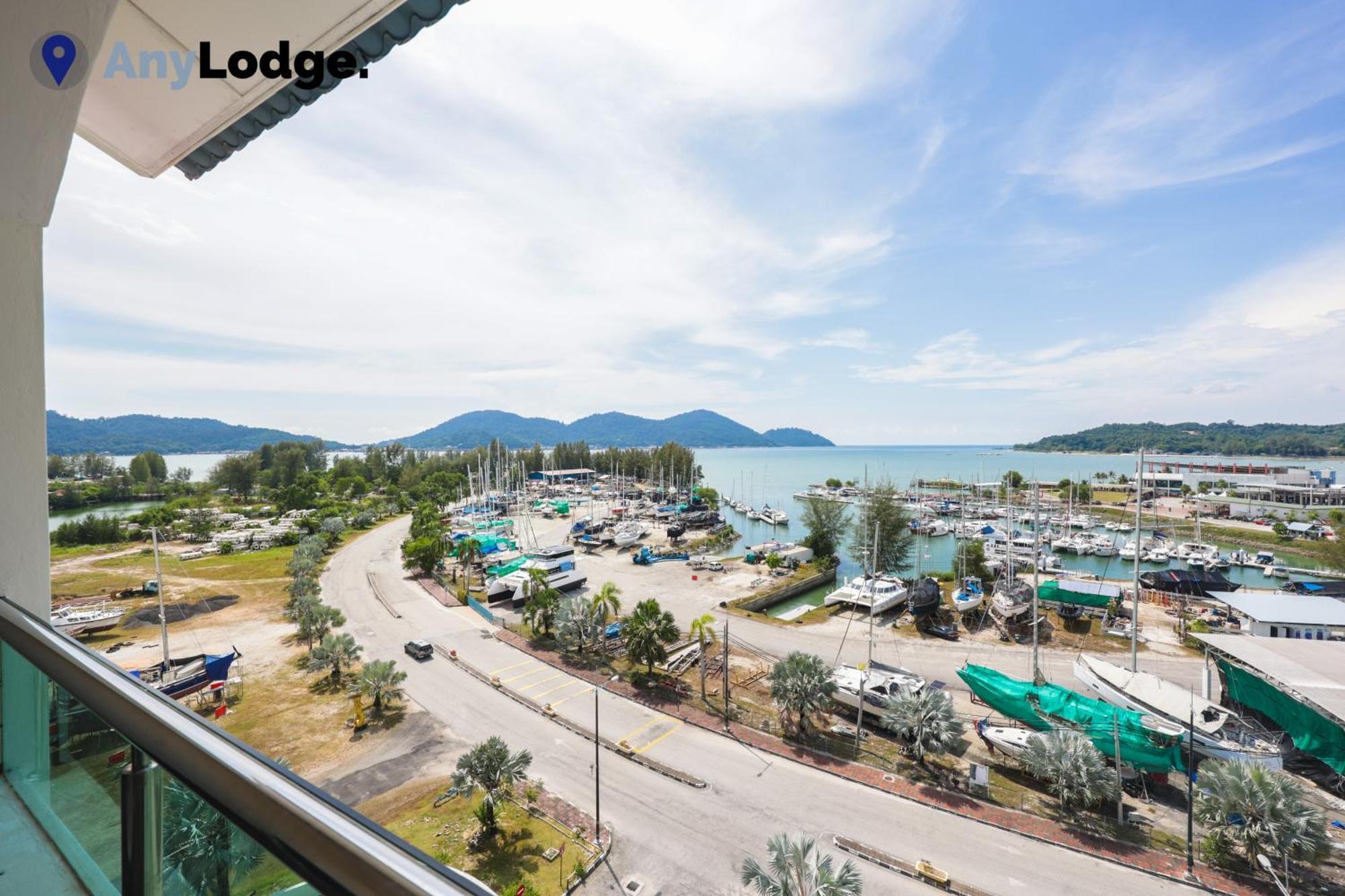 Anylodge Waterfront Marina Island Pangkor Lumut Extérieur photo