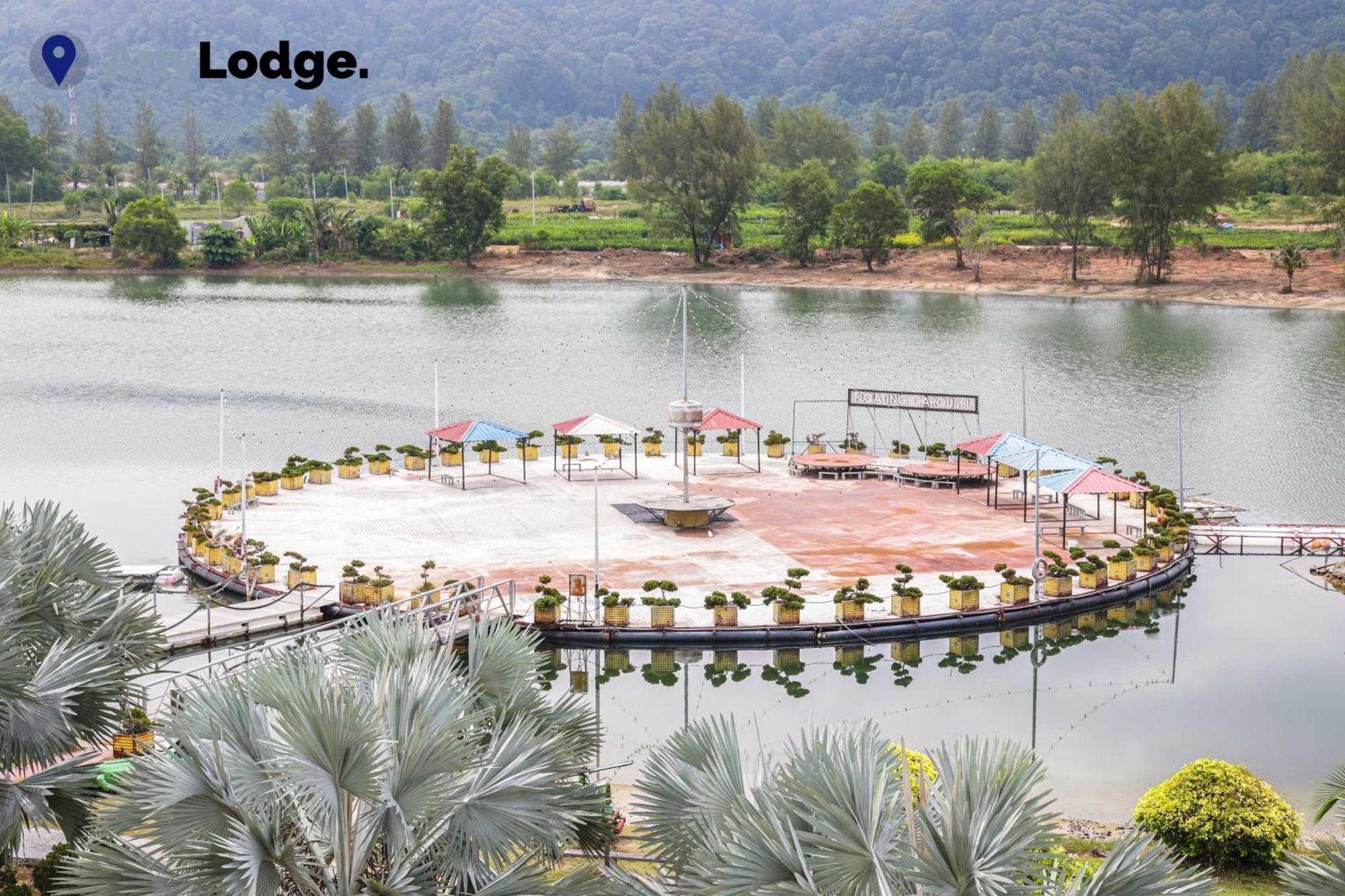 Anylodge Waterfront Marina Island Pangkor Lumut Extérieur photo