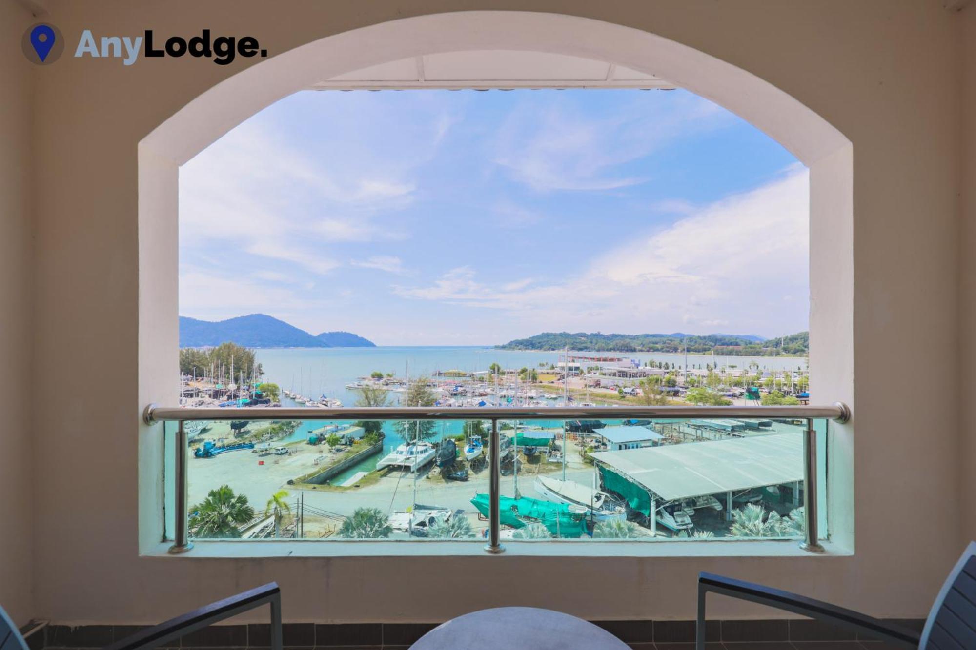 Anylodge Waterfront Marina Island Pangkor Lumut Chambre photo